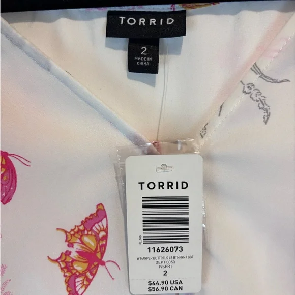 Torrid “Harper Butterflies” Blouse • Size 2 • White / Butterfly Print - Picture 13 of 16